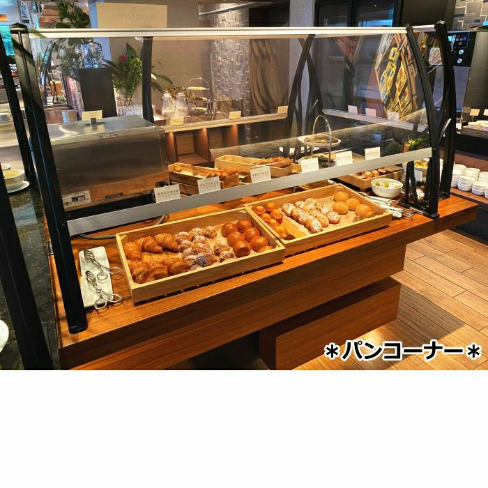 ビュッフェコーナーに飛沫防止シールドを